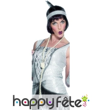 Sautoir de perles blanches nacrées