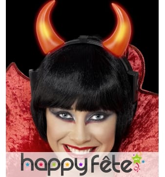 Serre tete cornes diable lumineuses