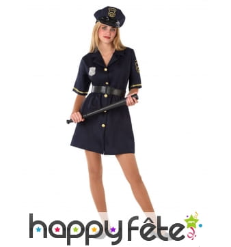 Uniforme de policier pour adolescente