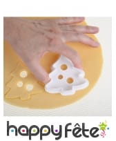 2 Emporte-pi&egrave;ces sapin et flocon de 8cm, image 1