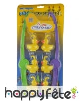 6 canards et 2 cannes de p&ecirc;che aux canards