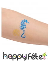 6 Pochoirs motifs filles de la marque Snazaroo, image 3