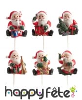 6 Pères Noël sur pic pour bûche