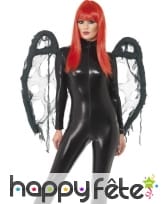 Ailes noires gothiques