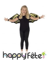 Ailes phosporescentes de chauve souris, enfant, image 1