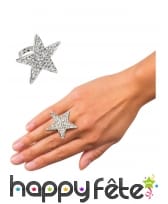 Bague avec étoile en strass argenté