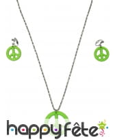 Boucles d'oreilles et collier vert peace and love
