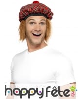 Béret écossais avec cheveux roux