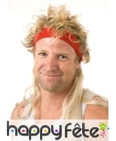 Bandeau rouge avec cheveux blonds coupe mulet