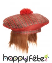 Beret tartan écossais avec cheveux