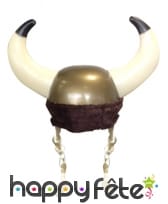 Casque avec cornes et tresses blondes