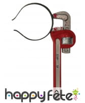 Clef anglaise rouge sur serre-tête