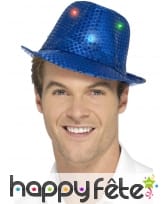 Chapeau à sequins bleus lumineux