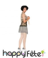 Châle beige en dentelle