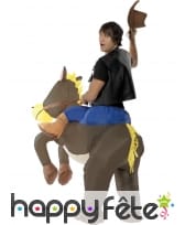 Costume cowboy sur cheval gonflable, image 1
