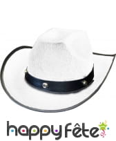 Chapeau de cow-boy blanc