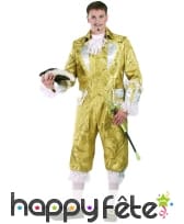 Costume de comte doré