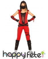 Combinaison de femme ninja rouge