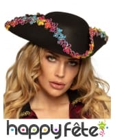 Chapeau de pirate noir avec fleurs colorées