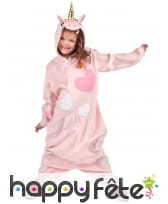 Combinaison de petite licorne rose