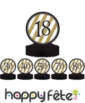 Centre de table d'anniversaire noir et or