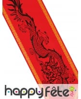 Chemin de table rouge imprimé dragon, image 1