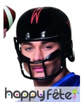 Casque noir de footballeur américain