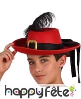 Chapeau rouge de mousquetaire pour enfant