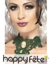 Collier vampire vert