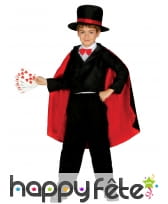 Déguisement avec cape de petit magicien