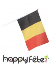 Drapeau Belgique de 35 X 45 cm sur tige