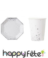 Déco de table blanche argentée