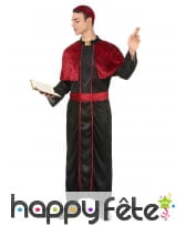 Déguisement noir de prêtre avec capeline rouge