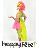 D&eacute;guisement robe fluo en tulle avec traine