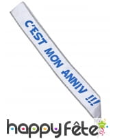 Echarpe blanche c'est mon anniv bleu