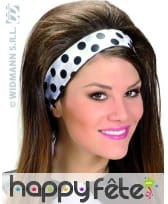 Foulard blanc en satin à pois noirs