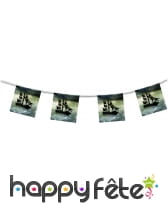 Guirlande en papier decor de pirates