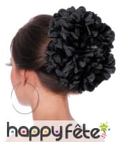 Grosse fleur noire pour cheveux sur barette