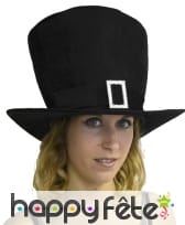 Gros haut de forme gothique en mousse