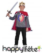 Haut, cape et couronne de roi pour enfant