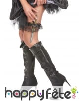 Jarretière avec poignard de pirate