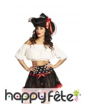 Jupon de pirate rouge et noire avec têtes de mort