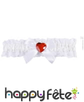 Jarretière en dentelle blanche coeur rouge