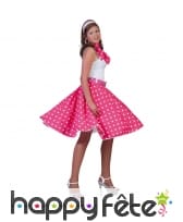 Jupe rose à pois blancs avec foulard