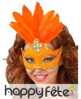 Loup avec grosses paillettes et plumes centrales, image 2