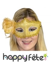 Loup Baroque doré en dentelles