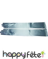 Longs gants satinés et élastiques argentés