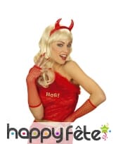 Longues mitaines rouges résilles