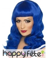 Longue perruque bleue avec frange