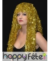Longue perruque frisée or, disco